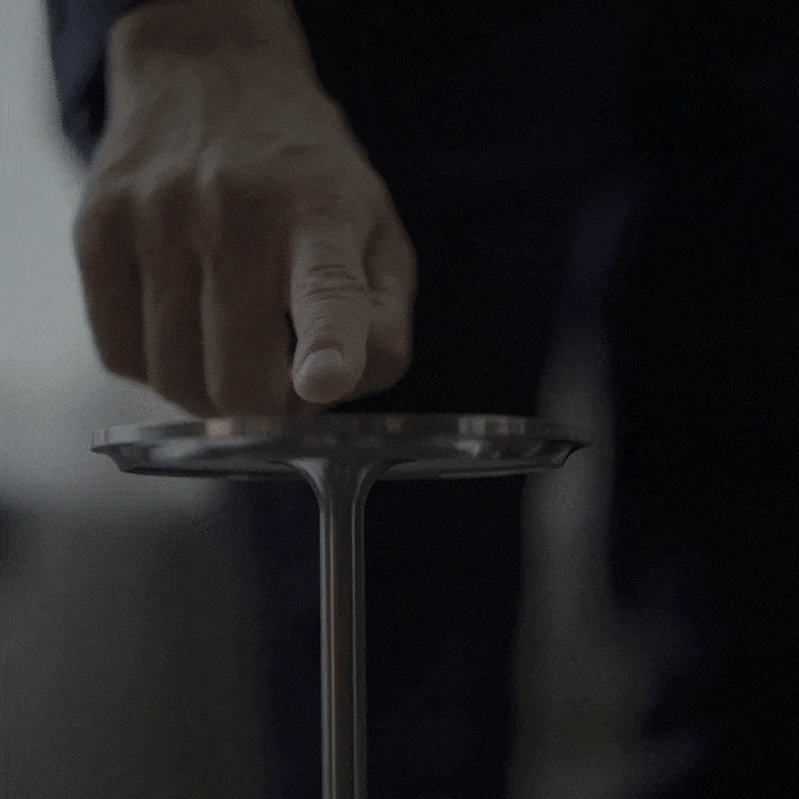 Essaro™ Table Lamp | Wireless &amp; Rechargeable