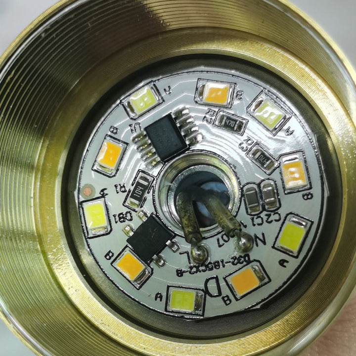 Elegant Crystal Lamp™ | Elegant magic