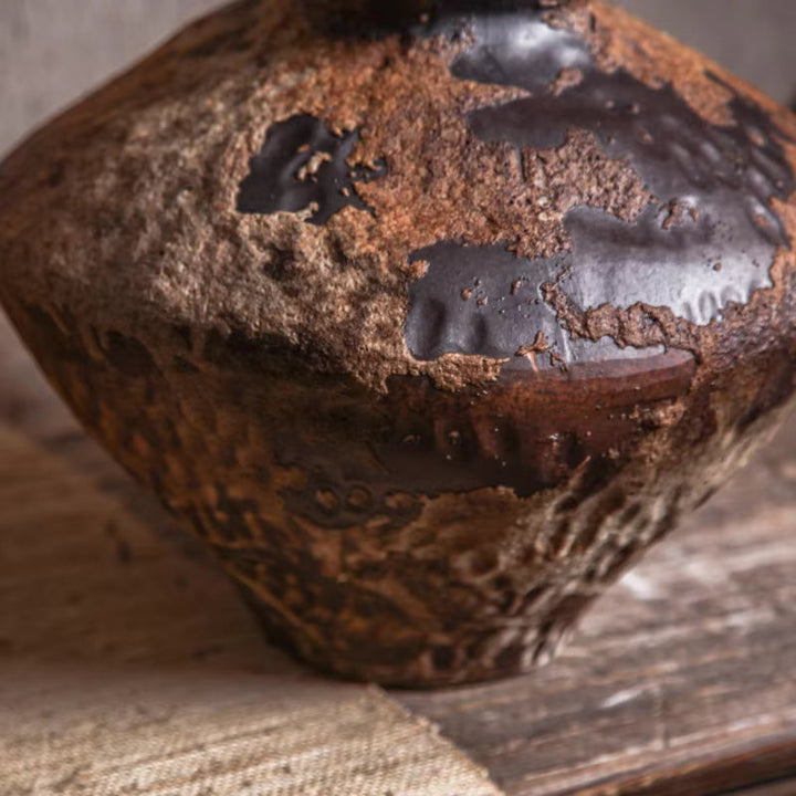 Nami™ | Vintage Ceramic Vase