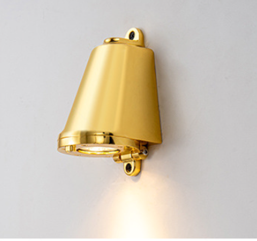 Tello™ | Industrial Retro Outdoor Light