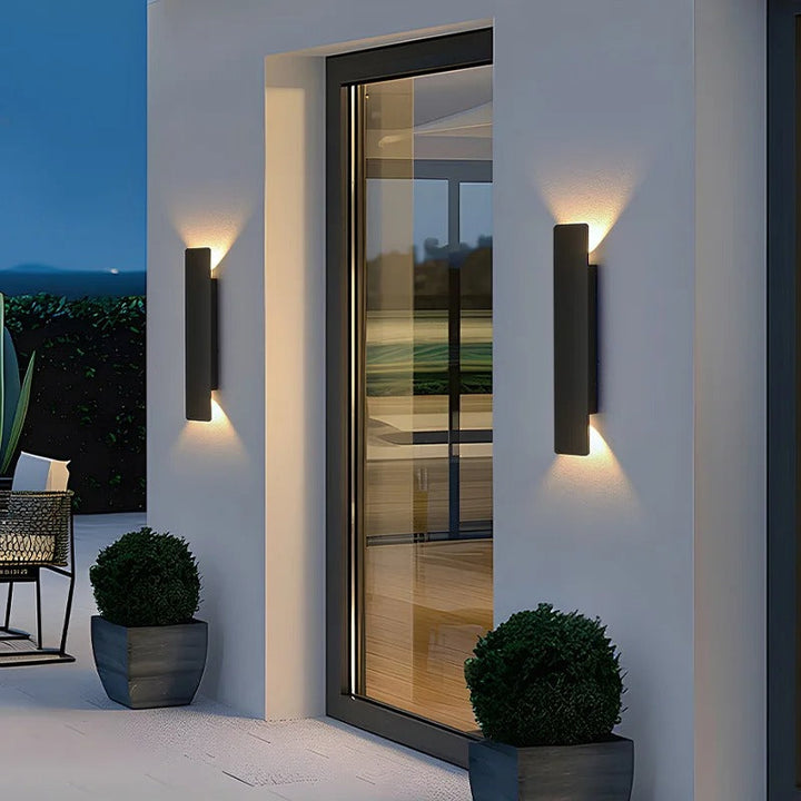 Azura™ | Modern Outdoor Wall Light