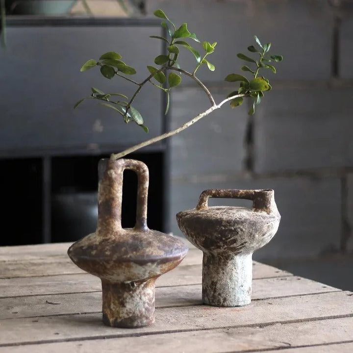 Takara™ | Rustic ceramic vase with texture
