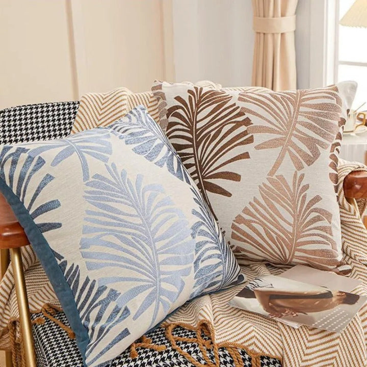 Cairo™ | Cushion cover with tropical leaf pattern