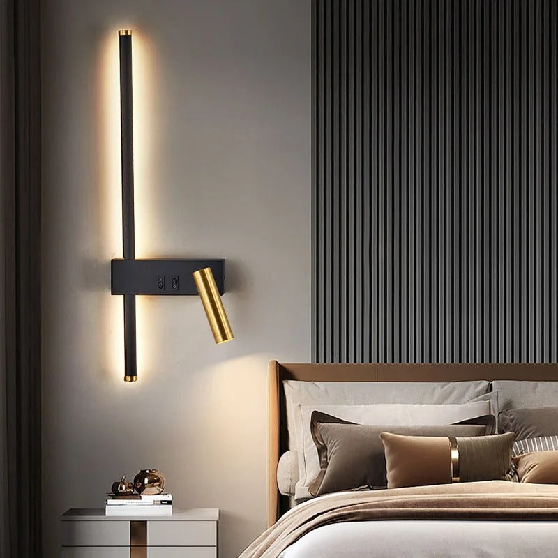 Taro™ | Black and Gold Wall Lamp