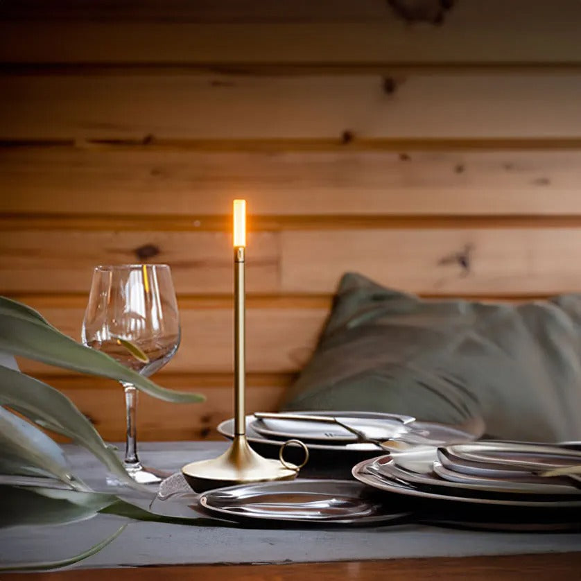 Gusto™ | Cordless Vintage Candle Lamp