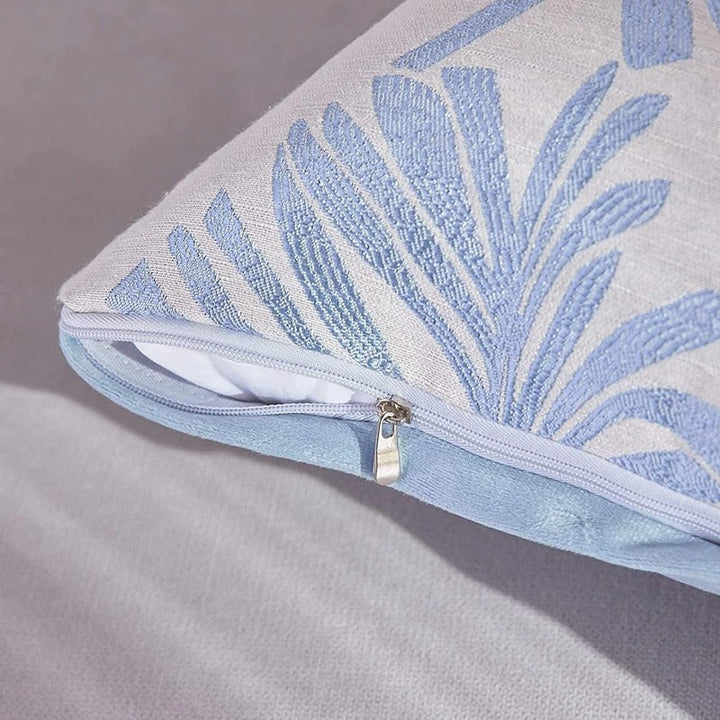 Cairo™ | Cushion cover with tropical leaf pattern