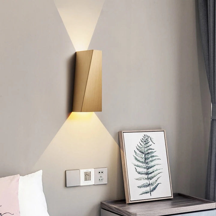 Xandor™ | Geometric Wall Lamp