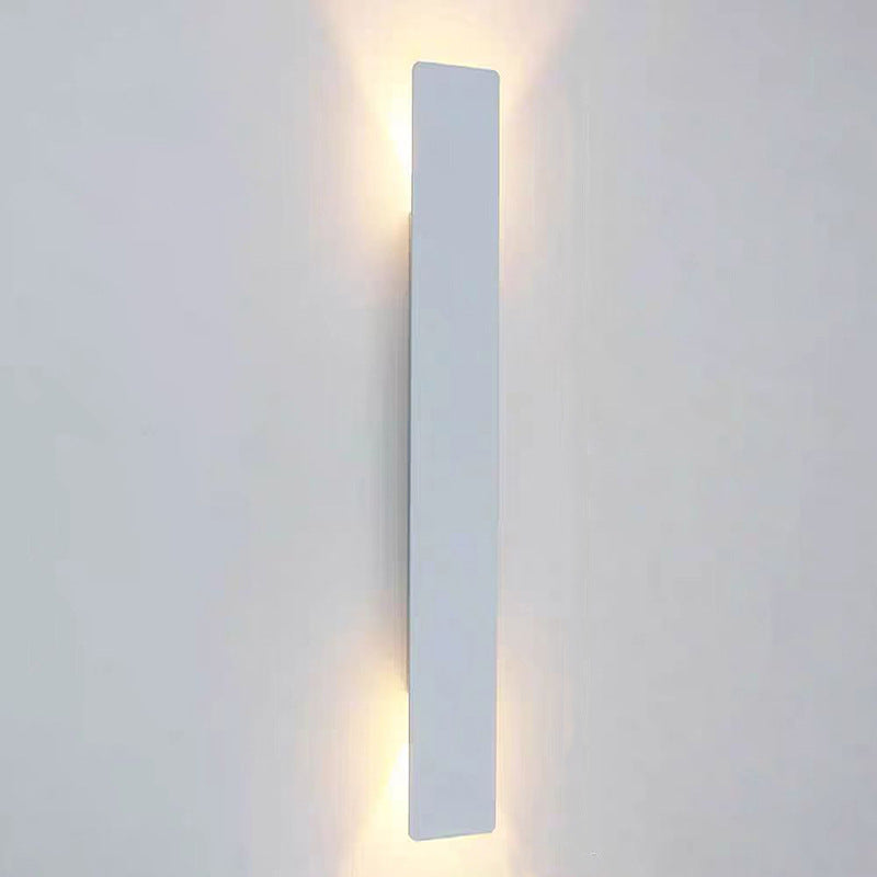 Azura™ | Modern Outdoor Wall Light