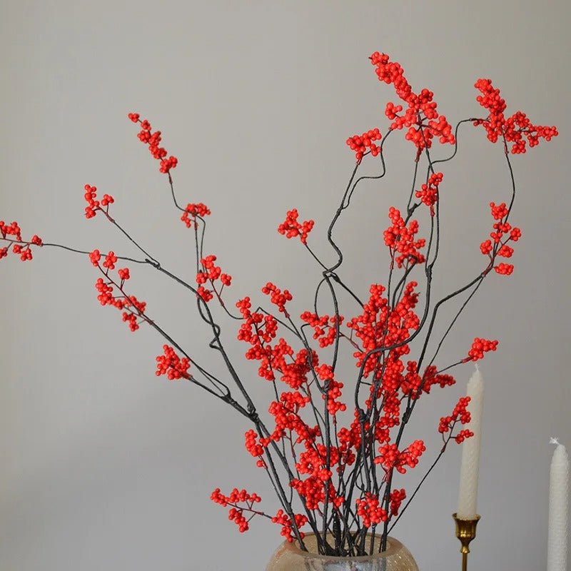 Teno™ | Zen-inspired arrangement with red berries