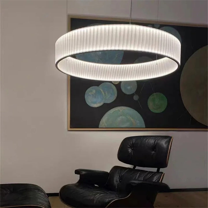 Luca™ | Elegant round hanging lamp