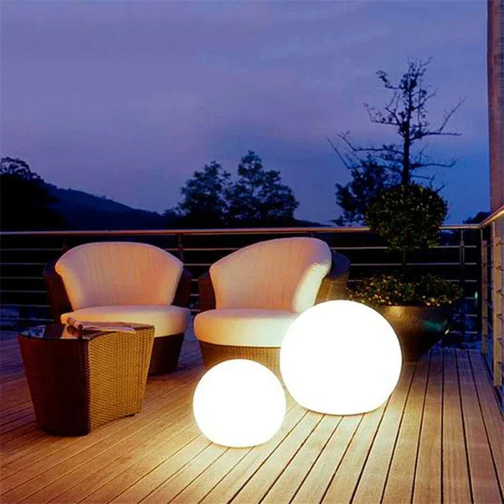 Glow™ | Spherical Solar LED Garden Light