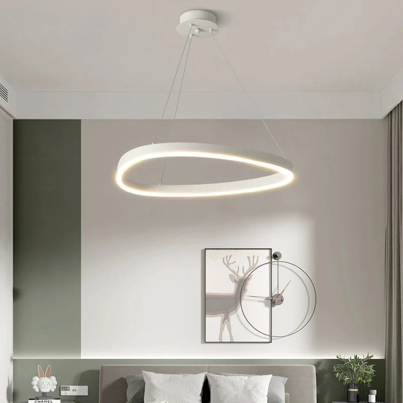Lotta™ | Modern ring-shaped LED chandelier