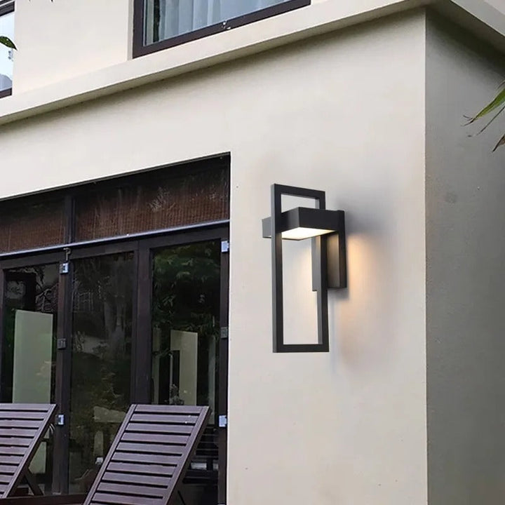 Inari™ | Elegant LED outdoor wall light
