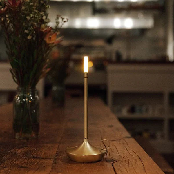 Gusto™ | Cordless Vintage Candle Lamp