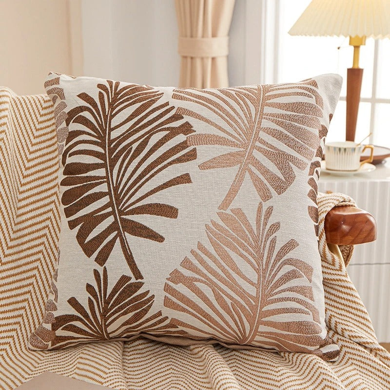 Cairo™ | Cushion cover with tropical leaf pattern