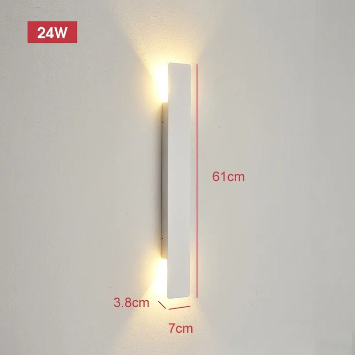 Azura™ | Modern Outdoor Wall Light